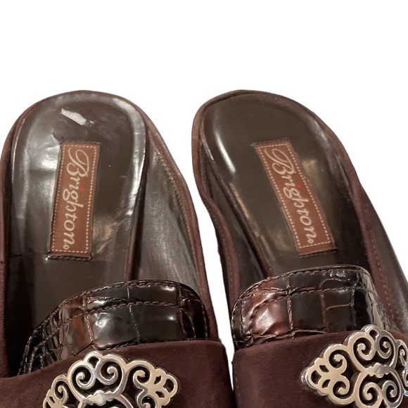 Brighton Brown crocodile mules - Picture 2 of 3